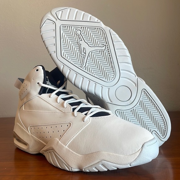 Nike Air Jordan Lift Off Mid Basketball Shoes Grey White AR4430-004